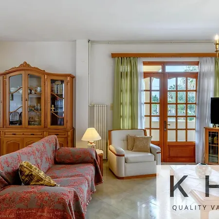 Apartment Anna's Quiet In Village!